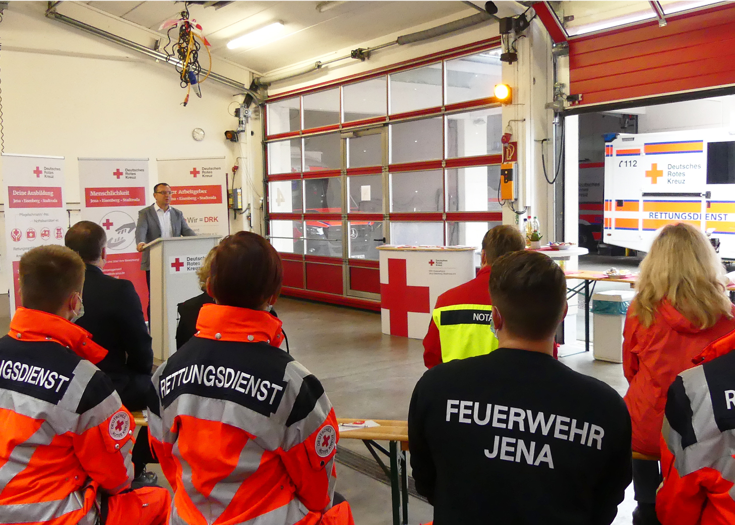 Neue Auszubildende im DRK-Rettungsdienst Jena