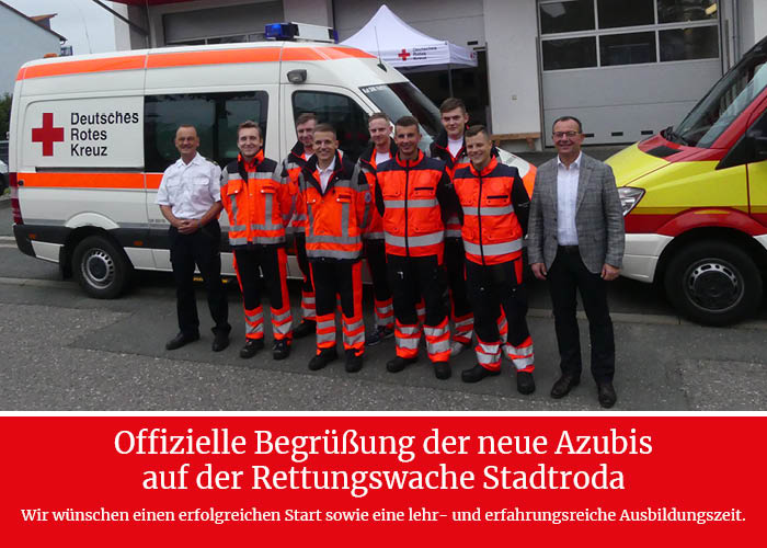 Willkommensveranstaltung der neuen Azubis im Rettungsdienst auf der Rettungswache in Stadtroda