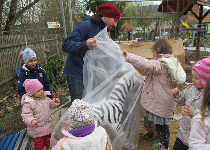 Ein Zebra für die Kita "Märchenland"