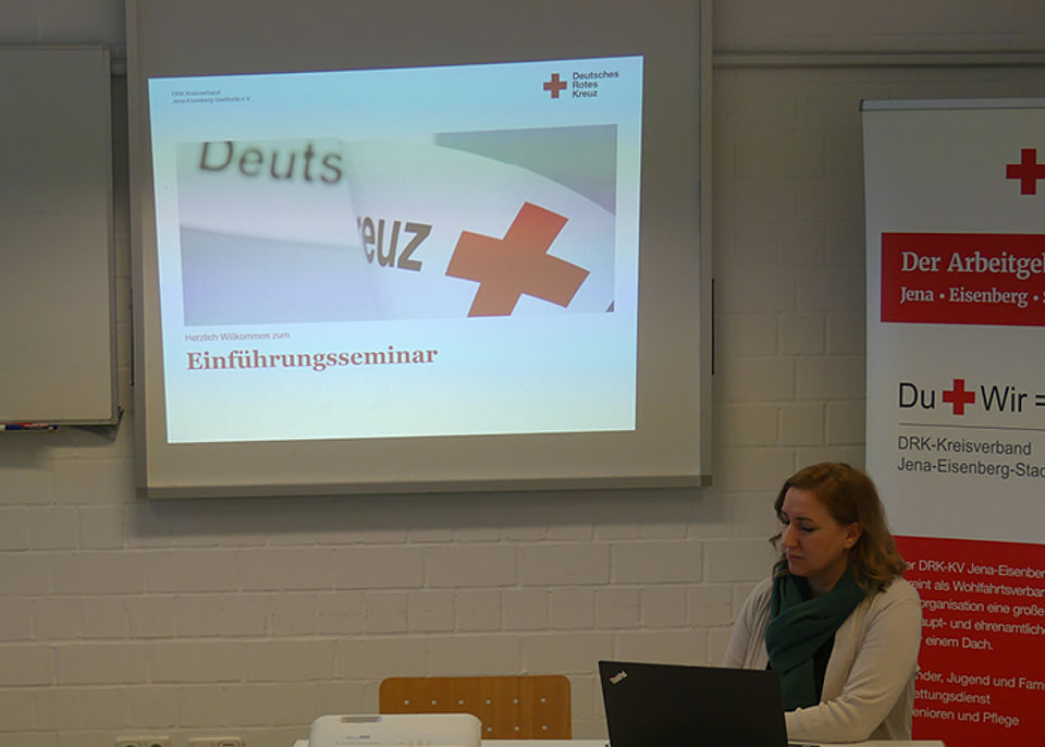 DRK-Einführungsseminar für neue Mitarbeiter DRK-Einführungsseminar für neue Mitarbeiter