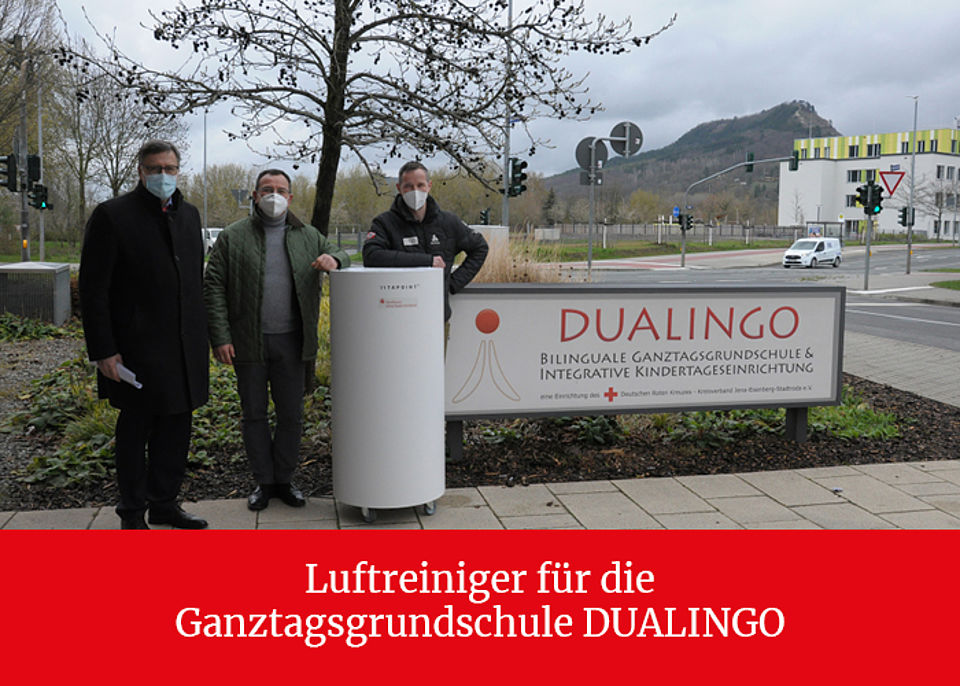 Übergabe eines Luftreinigers an die Grundschule DUALINGO Übergabe eines Luftreinigers an die Grundschule DUALINGO